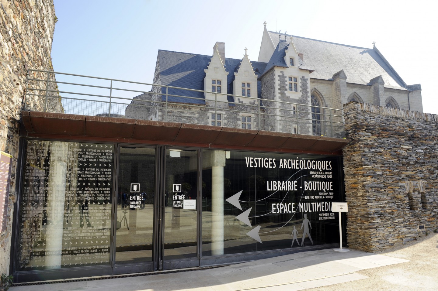 Laurent Vié - Aménagement billetterie boutique visite Château d'Angers (49)