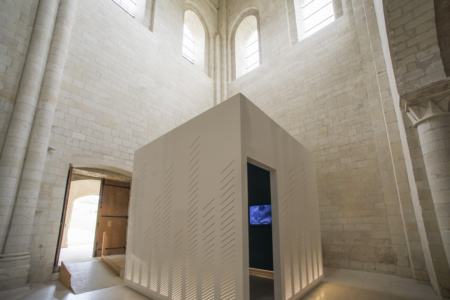 Laurent Vié - Espace d'introduction - Crypte de l'abbatiale de l'abbaye de Fontevraud