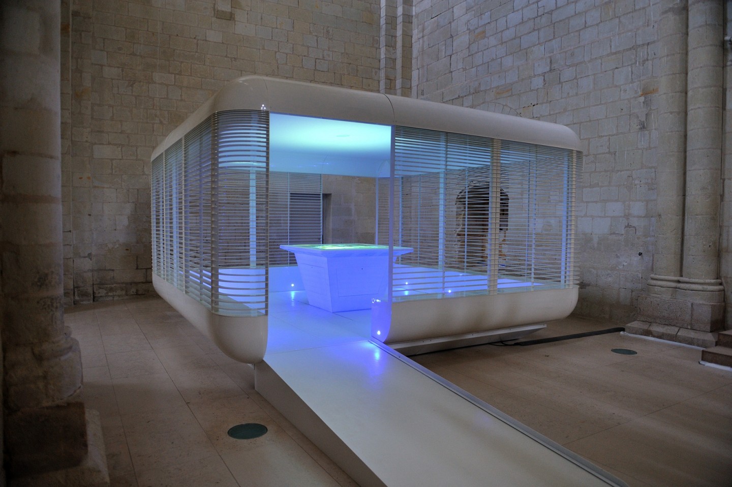 Laurent Vié - Espace tactile Multitouche Design-In - Abbaye de Fontevraud