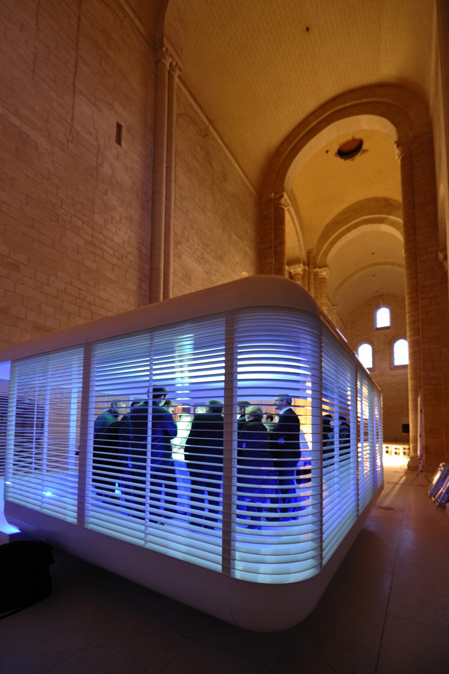 Laurent Vié - Espace tactile Multitouche Design-In - Abbaye de Fontevraud
