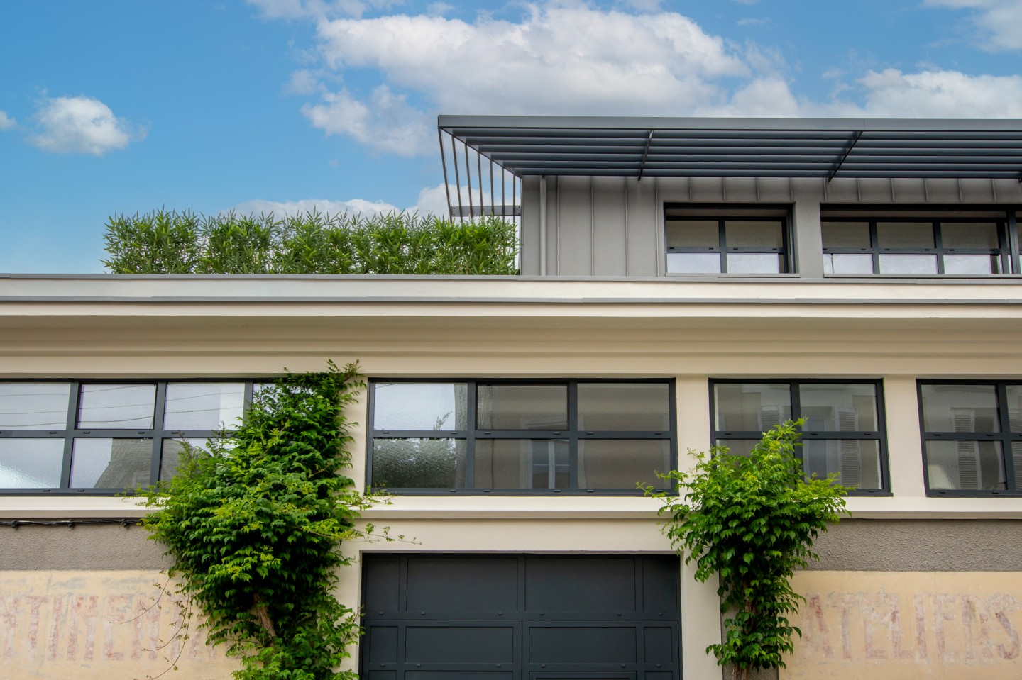 Laurent Vié - Surélévation et extension d’un loft existant