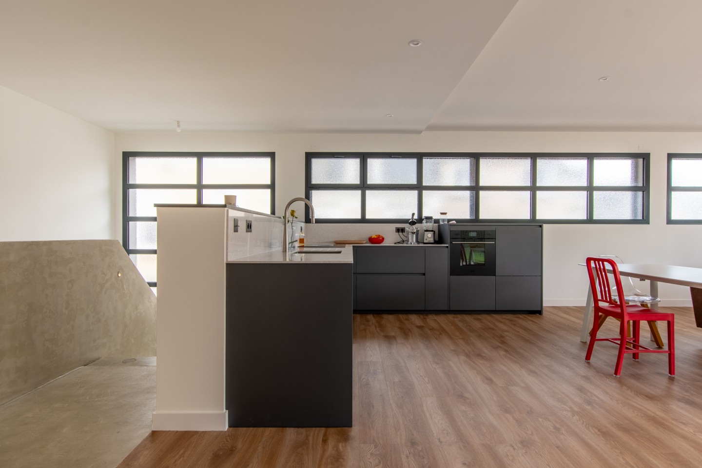 Laurent Vié - Surélévation et extension d’un loft existant