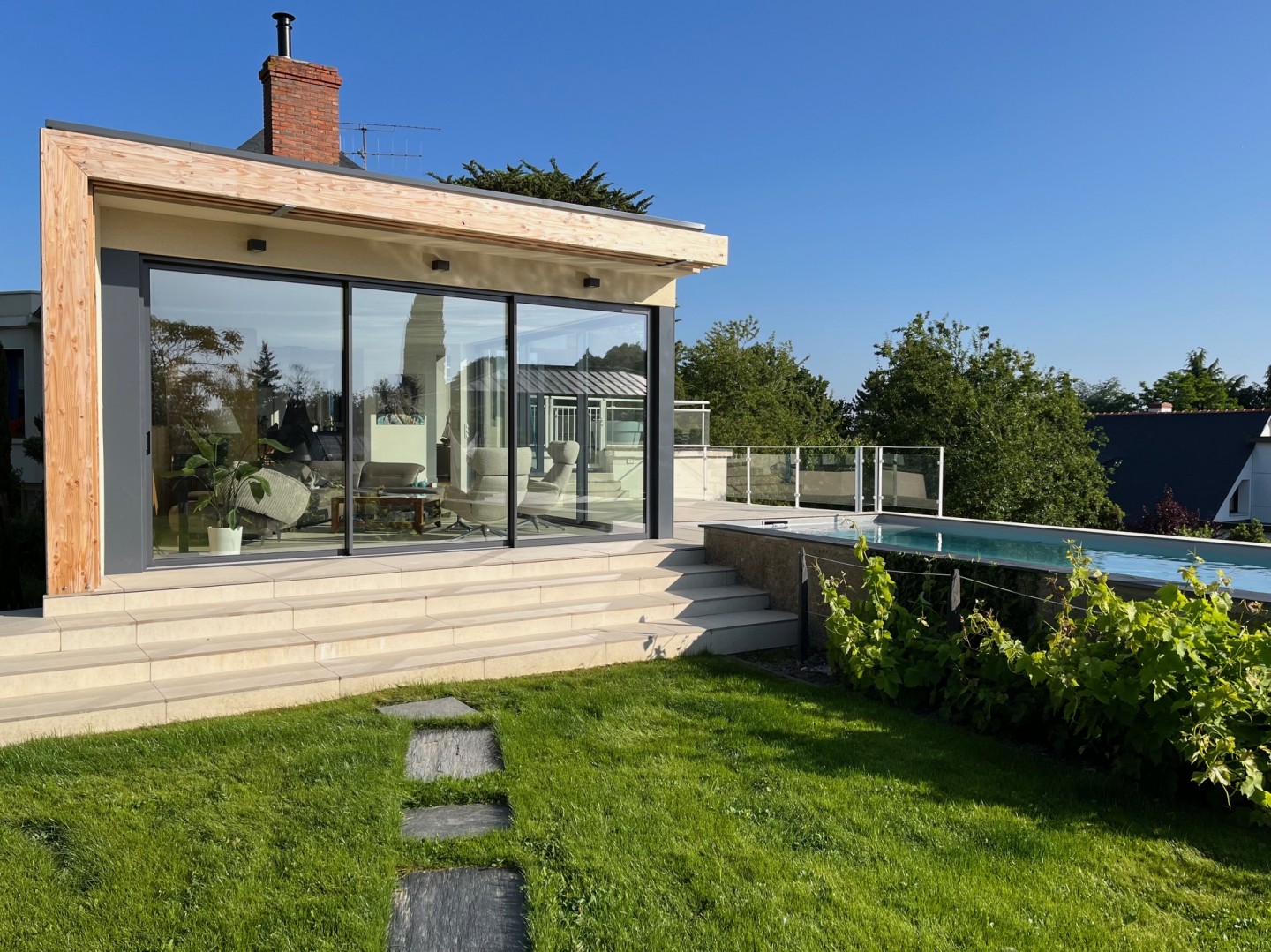 Laurent Vié - Extension et création d'une piscine extérieure