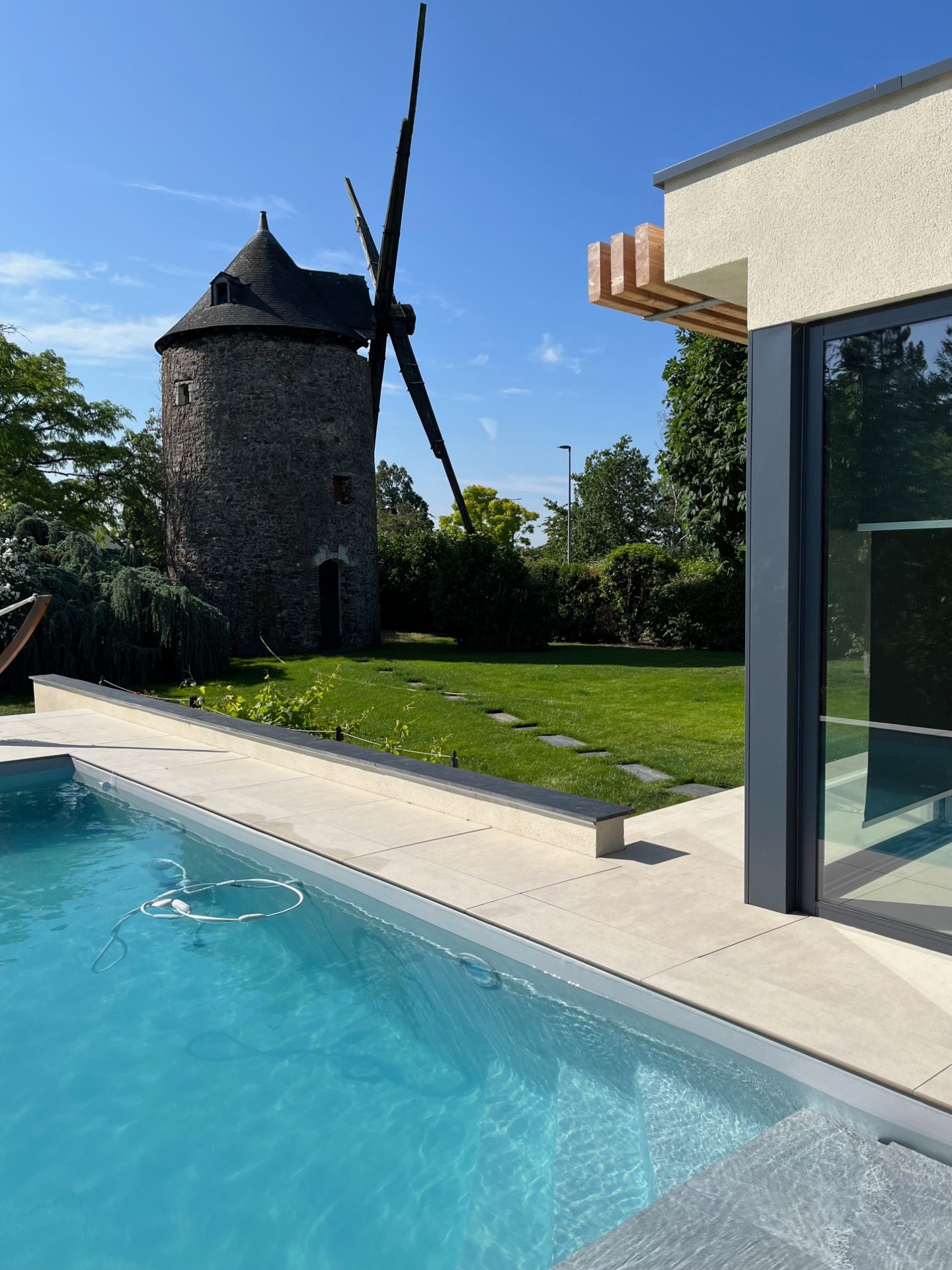 Laurent Vié - Extension et création d'une piscine extérieure