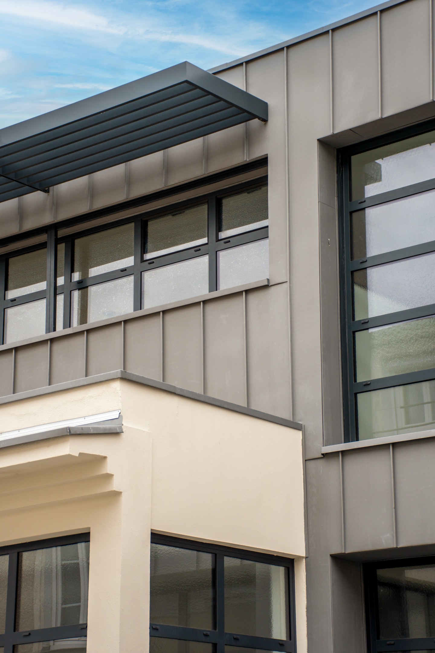 Laurent Vié - Surélévation et extension d’un loft existant
