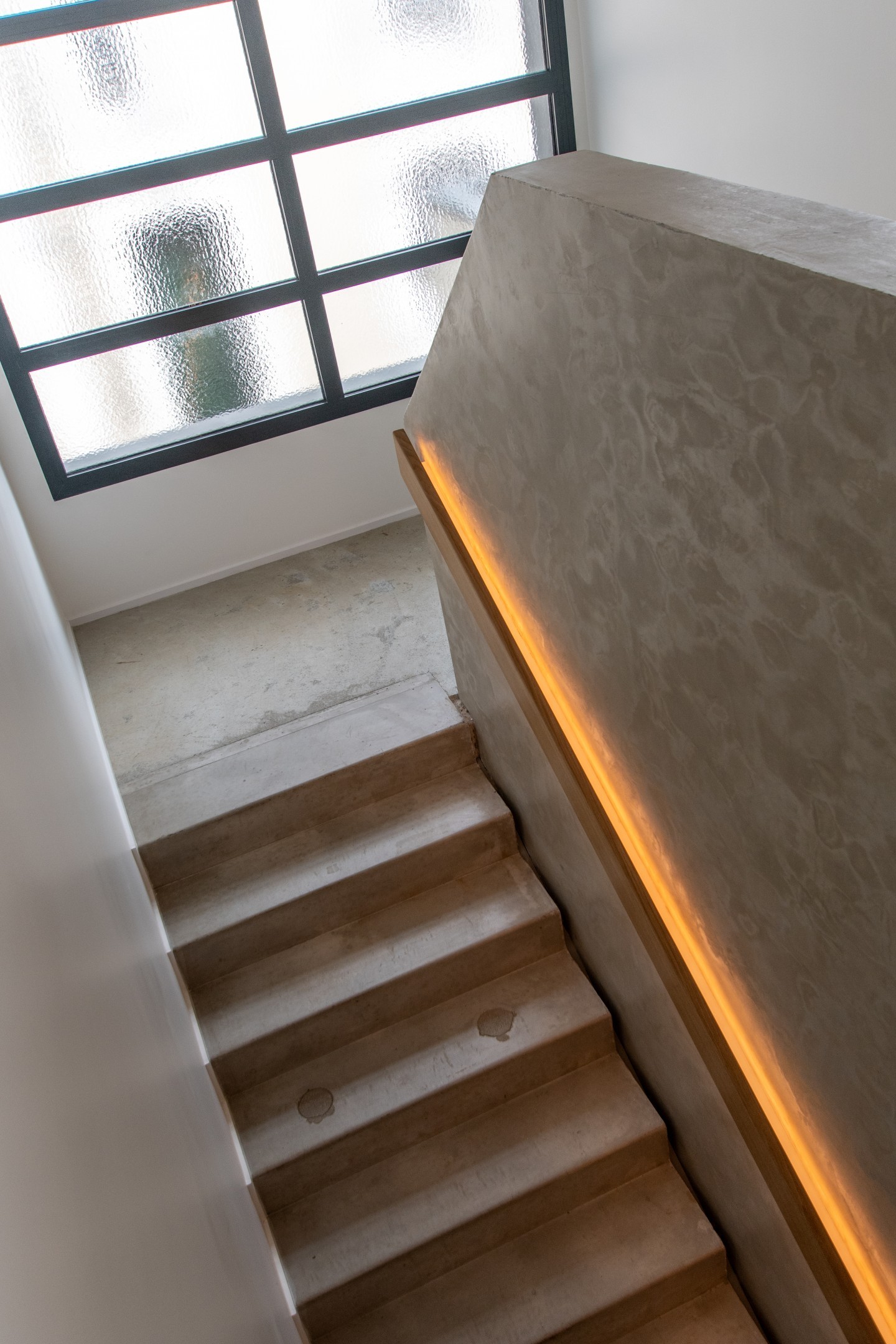 Laurent Vié - Surélévation et extension d’un loft existant