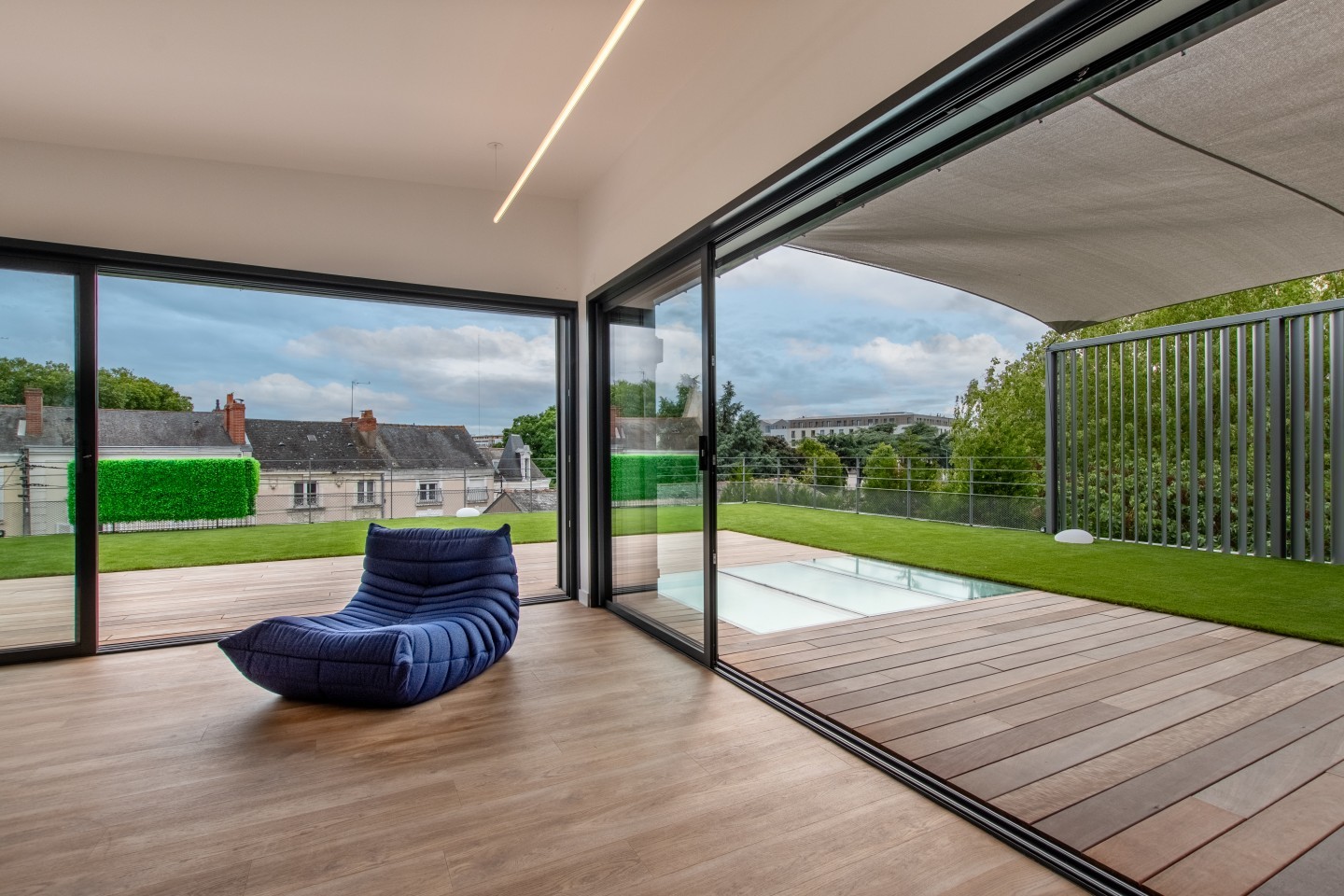 Laurent Vié - Surélévation et extension d’un loft existant