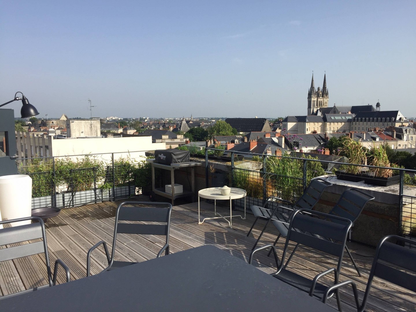 Laurent Vié - Création d'un rooftop sur les toits d'Angers